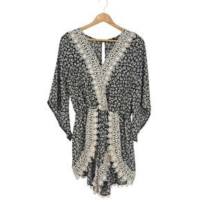 Poetry Lace Bell Sleeve Ditzy Floral Romper Size Large Boho Festival Cottage‎